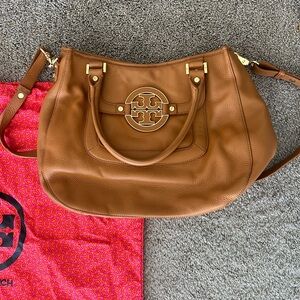 Tory Burch leather purse.
